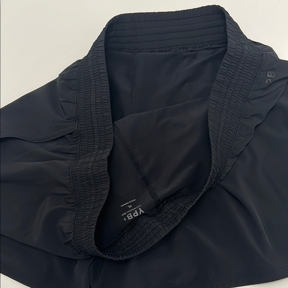 Abercrombie & Fitch YPB Black Lined Athletic Shorts - Size XL - Picture 7 of 7